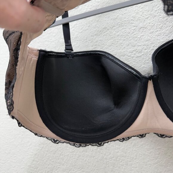 Torrid Black Floral Lace Strapless Bra Womens size 42D - Picture 4 of 6